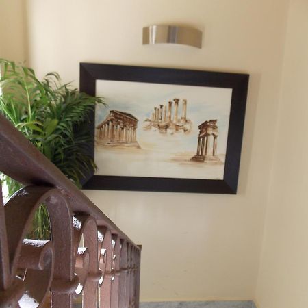 Beatus Suites And Rooms B&B Canicattì Zewnętrze zdjęcie