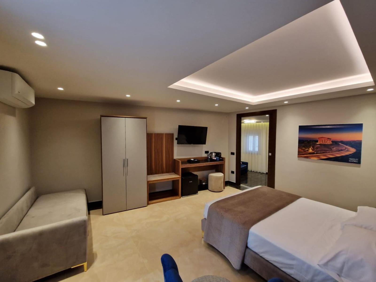 Beatus Suites And Rooms B&B Canicattì Zewnętrze zdjęcie