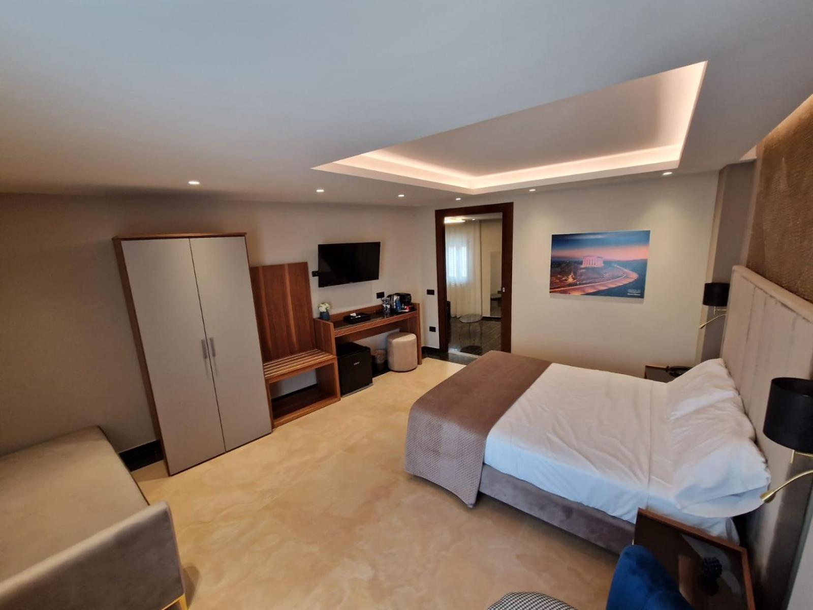 Beatus Suites And Rooms B&B Canicattì Zewnętrze zdjęcie