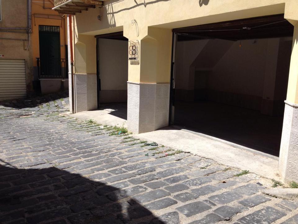 Beatus Suites And Rooms B&B Canicattì Zewnętrze zdjęcie